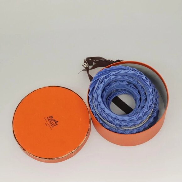 HERMES Pleated Carre 90 Scarf ""LES CHEVAUX DES MOGHOLS"" Silk Blue Auth 135502 - Picture 16 of 16